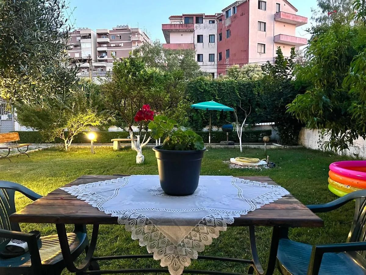 Mabel Rooms Durrës