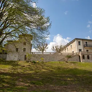 Castel Serein , Maubec (Isere) Frankrijk