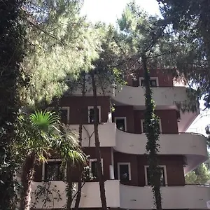 2* Hotel Park